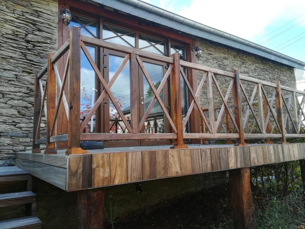 La Ferme De La Chapelle - Gite Et Chambres D'Hotes Cherain Exteriör bild