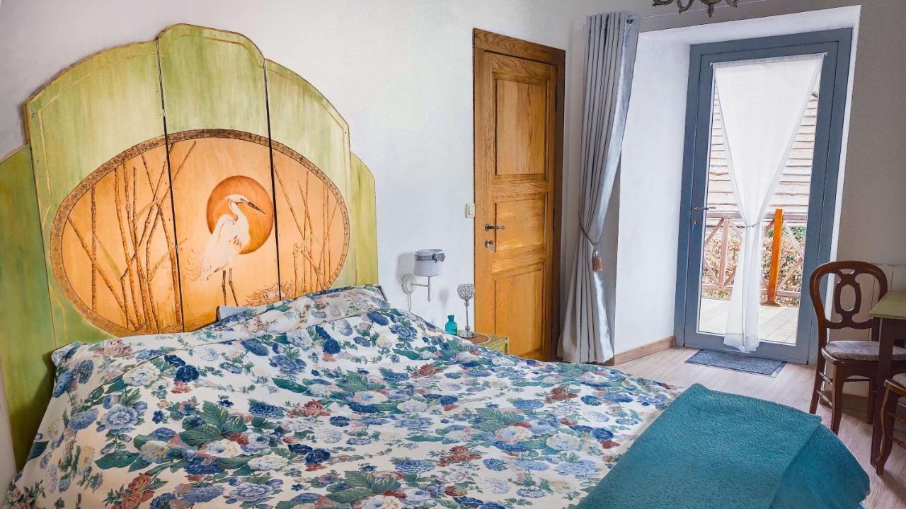 La Ferme De La Chapelle - Gite Et Chambres D'Hotes Cherain Exteriör bild